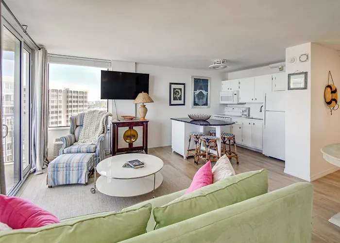 Fort Myers Beach Studio - Sunset And Ocean Views!